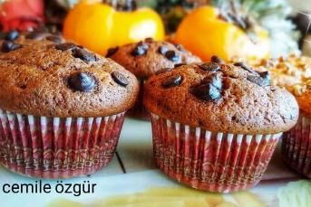 Cennet Hurmalı Cupcake