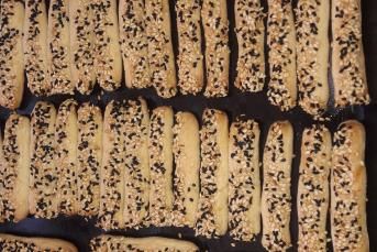 Tuzlu Susamlı Çubuk Tarifi