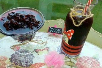 Vişne Reçeli Nasıl Yapılır