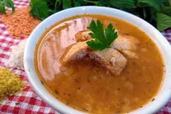 Tam Ölçülü Ezogelin Çorbası