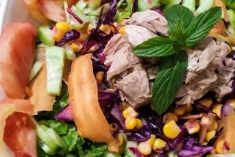 Ton Balıklı Karışık Salata