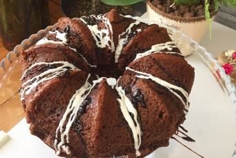 Tencerede Pişen Kalıpta Yumuşacık Islak Kek