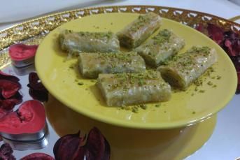 Fıstıklı Sarma Baklava (Pratik)