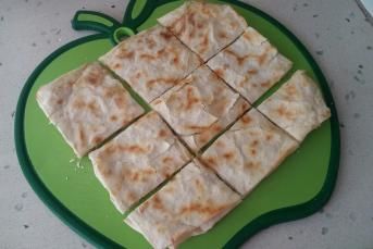 Tavada Pratik Börek Tarifi