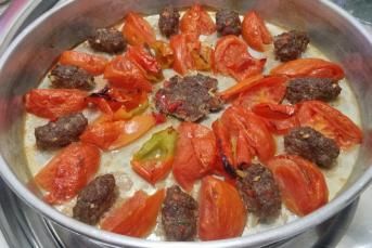 Tepside Domatesli Parmak Kebabı