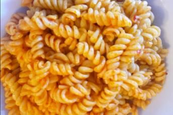 Salçalı Makarna Tarifi