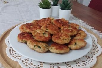 Tavuk Köftesi Tarifi (Enfes Lezzetli)