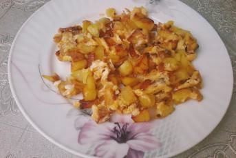 Patatesli Yumurta Tarifi