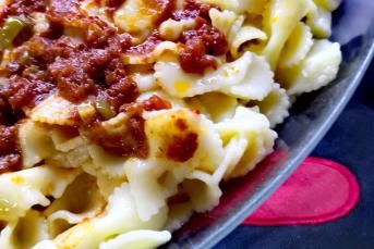 Acılı Soslu Makarna