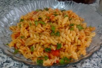 Sebzeli Makarna Nasıl Yapılır?