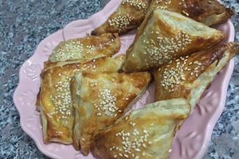 Çıtır Peynirli  Milföy Böreği