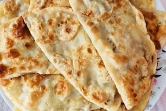 Çiğ Börek Tarifi (Kıymalı)