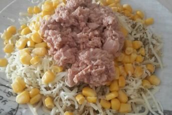 Ton Balıklı Fesleğenli Spagetti