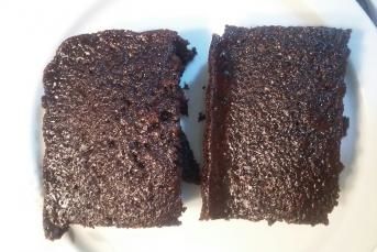 Bal Soslu Islak Kek Tarifi