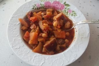 Patlıcan Sulusu Yemeği