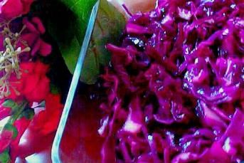 Salatalar İçin Pratik Mor Lahana