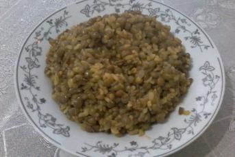 Bulgurlu Mercimek Pilavı (Değişik Lezzet Arayanlara)