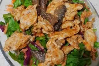 Nefis Mantarlı Tavuk Sote