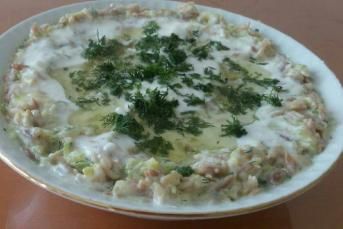 Yoğurtlu Şehriyeli Kabak Salatası