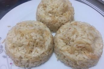 Tane Tane Pirinç Pilavı