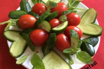 Salatalıktan Kalp Yapımı