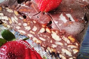 Kremalı Mozaik Pasta Tarifi