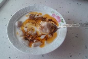 Kayseri Usulü Mantı Yoğurtlama