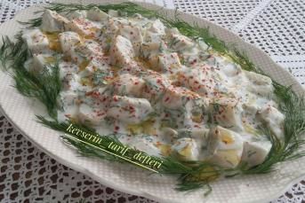 Yoğurtlu Enginar Salatası Yapımı