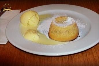 Tahinli Beyaz Çikolatalı Sufle