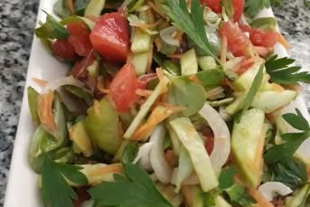 Semizotlu Renkli Salata