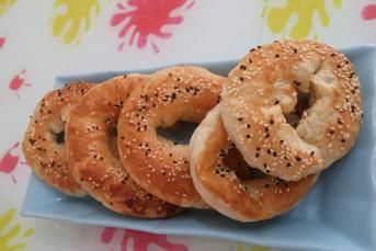 Açma Simit Görünümlü Milföy Börek