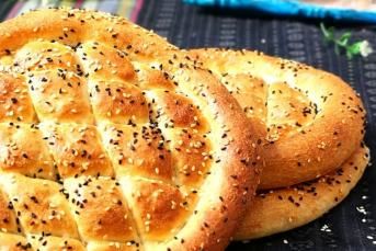 Ev Yapımı Ramazan Pidesi (Detaylı Anlatım)