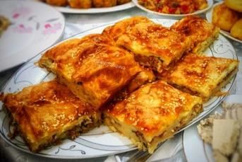 Kıymalı Börek Nasıl Yapılır?