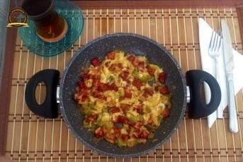 Kuru Domatesli Yumurta