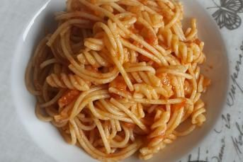 Soslu Makarna Tarifi