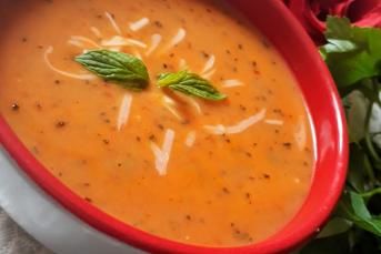 Sütlü Domates Çorbası Tarifi