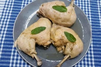 Düdüklüde Tavuk But Haşlama