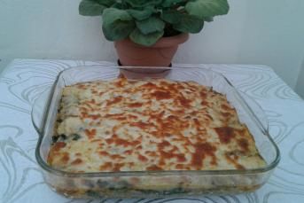 Fırında Ispanak Yemeği