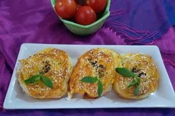 Güllaç Yaprağından Börek Yapımı Tarifi