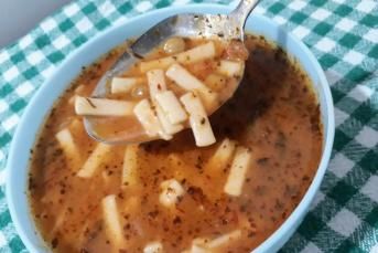 Yeşil Mercimekli Erişte Çorbası Nasıl Yapılır?