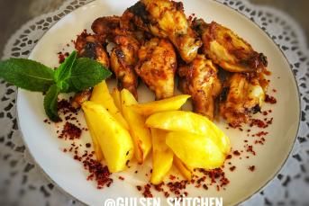 Fırında Patatesli Tavuk Kanat