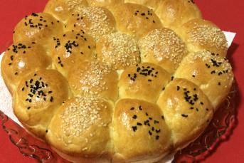 Ev Yapımı Çiçek Ekmek Tarifi