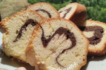 Yumuşacık Sade Kek