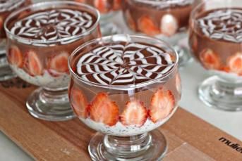 Çikolatalı Haşhaşlı Muhallebi Tarifi