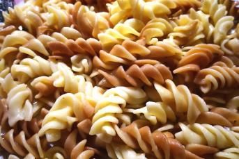 Tereyağlı Demleme Makarna (Püf Noktaları İle)