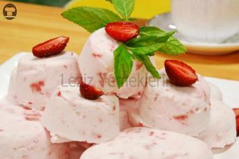 Çilekli Parfe Tarifi