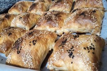 Bohça Börek (Sönmeyen Börek)