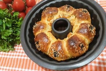 Maden Sulu Kek Kalıbında Poğaça