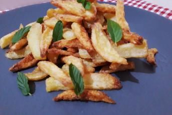 Çok Farklı Çıtır Çıtır Patates Kızartması