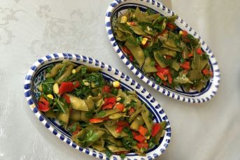 Taze Fasulye Salatası Nasıl Yapılır?